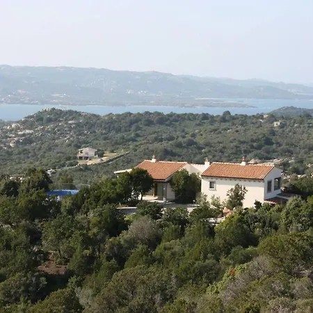 Villa Con Piscina Vista Mare Cala Bitta Exterior photo