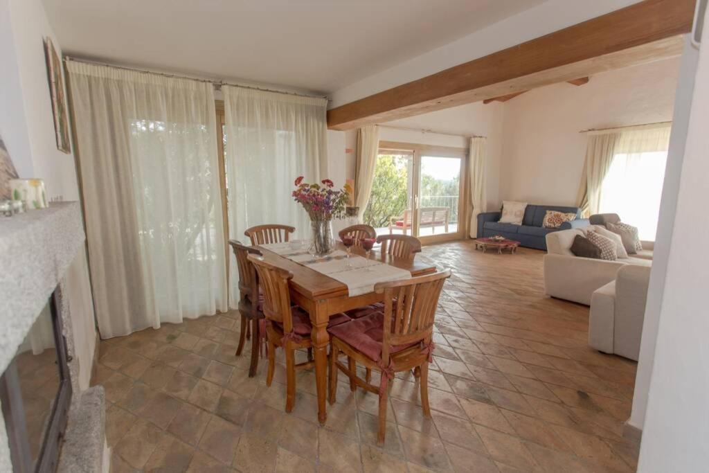 Villa Con Piscina Vista Mare