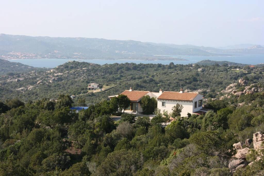 Con Piscina Vista Mare Villa Cala Bitta